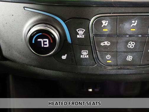 Mosaic Black Metallic 2023 Chevrolet Traverse LT Cloth