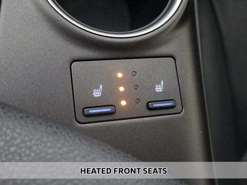 2024 Toyota Camry Hybrid XLE