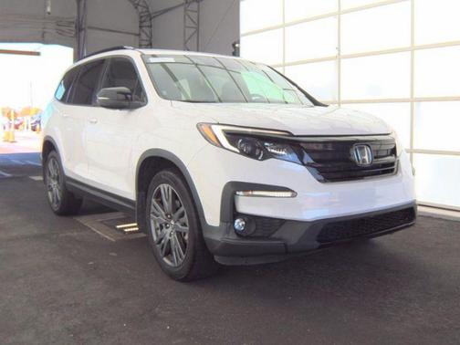Platinum White Pearl 2022 Honda Pilot AWD Sport