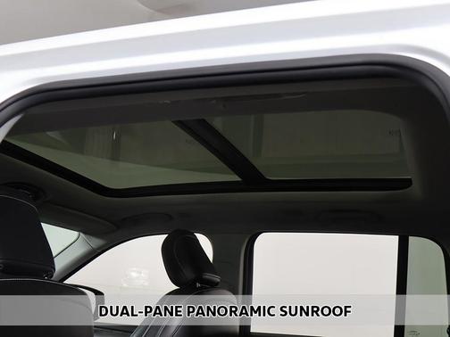 Bright White Clearcoat 2023 Jeep Grand Cherokee Limited