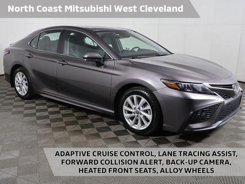 Gray 2024 Toyota Camry SE
