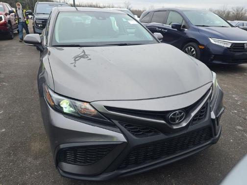 Gray 2024 Toyota Camry SE