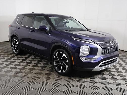 2022 Mitsubishi Outlander SE