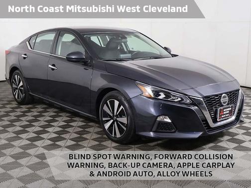 2022 Nissan Altima 2.5 SV