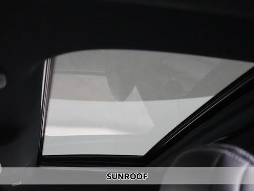 2022 INFINITI Q60 LUXE AWD