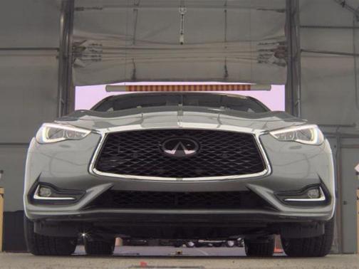 2022 INFINITI Q60 LUXE AWD