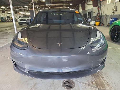Gray 2023 Tesla Model 3 Standard Range