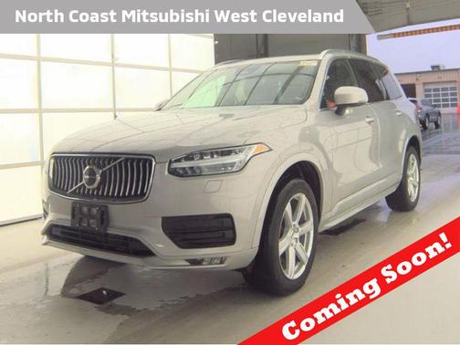 Silver Dawn Metallic 2023 Volvo XC90 B6 Core