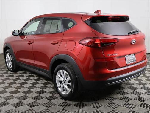 2021 Hyundai TUCSON SE