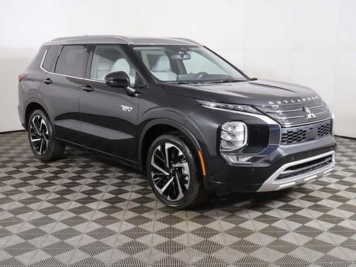 2025 Mitsubishi Outlander PHEV SEL