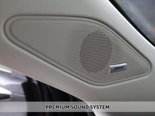 2025 Mitsubishi Outlander PHEV SEL