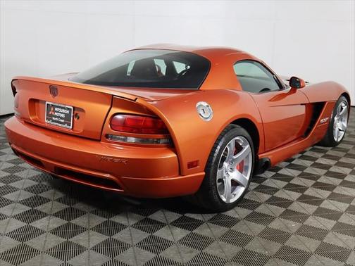2006 Dodge Viper SRT10