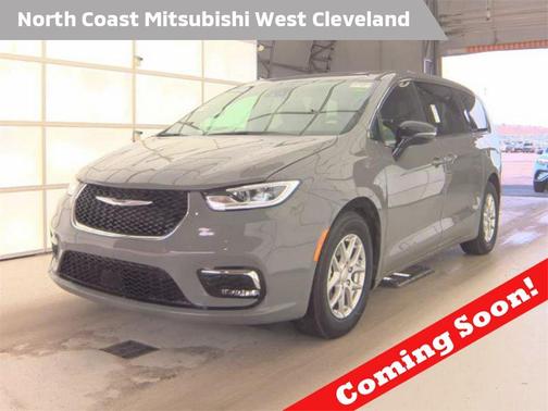 2025 Chrysler Pacifica L