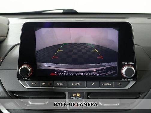 2022 Nissan Altima SR FWD