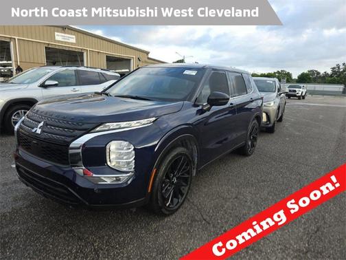 2022 Mitsubishi Outlander SE