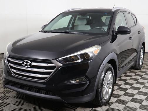 Ash Black 2016 Hyundai TUCSON SE