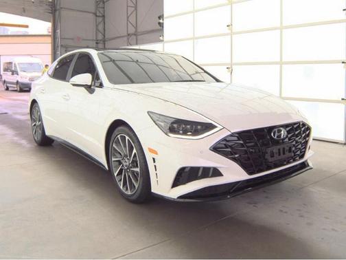2022 Hyundai SONATA Limited