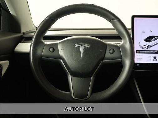 2020 Tesla Model 3 Standard Range