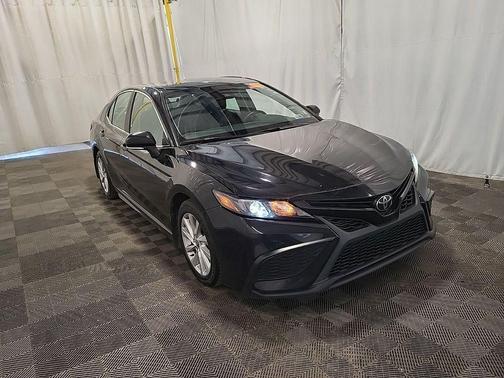 Midnight Black Metallic 2024 Toyota Camry SE