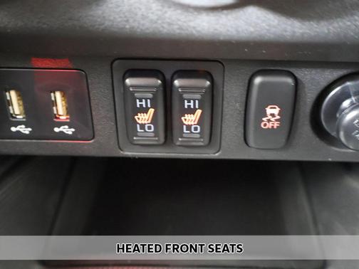 Labrador Black Pearl 2026 Mitsubishi Outlander Sport 2.0 LE