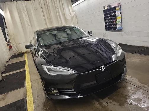 2018 Tesla Model S 75D