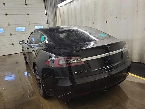 2018 Tesla Model S 75D
