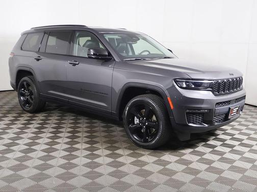 Baltic Gray Metallic Clearcoat 2023 Jeep Grand Cherokee L Limited