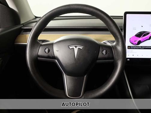 2021 Tesla Model Y Standard Range Rear-Wheel Drive