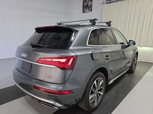 2022 Audi Q5 45 S line Premium