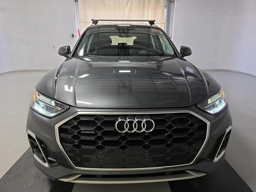 2022 Audi Q5 45 S line Premium