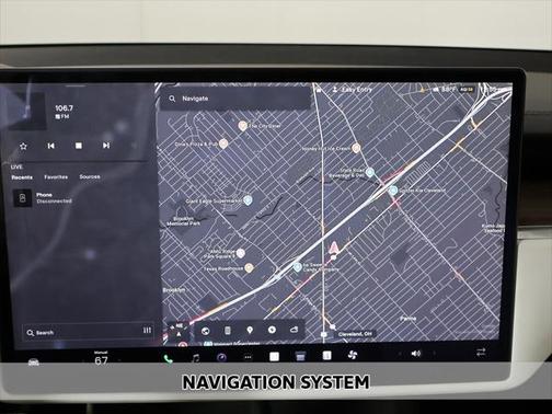 2022 Tesla Model S Base