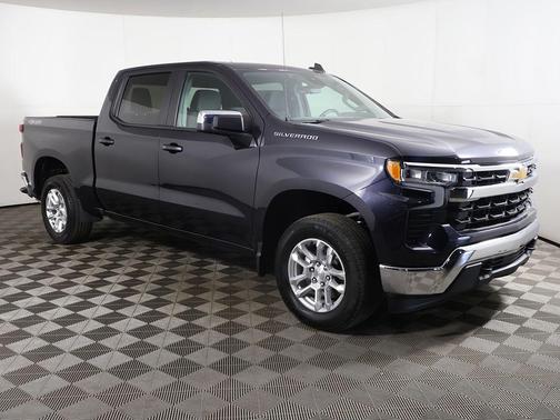 Dark Ash Metallic 2023 Chevrolet Silverado 1500 LT