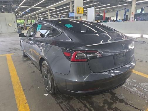 Gray 2021 Tesla Model 3 Long Range