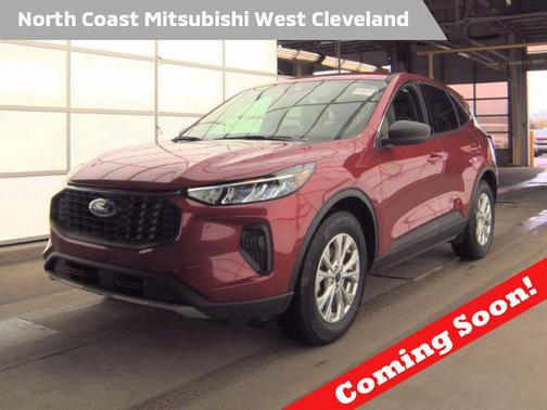 Rapid Red Metallic Tinted Clearcoat 2023 Ford Escape Active