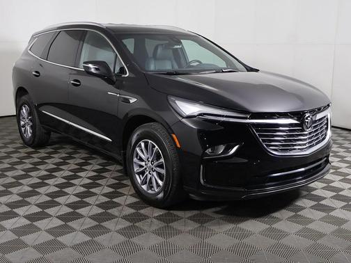 2023 Buick Enclave Essence AWD