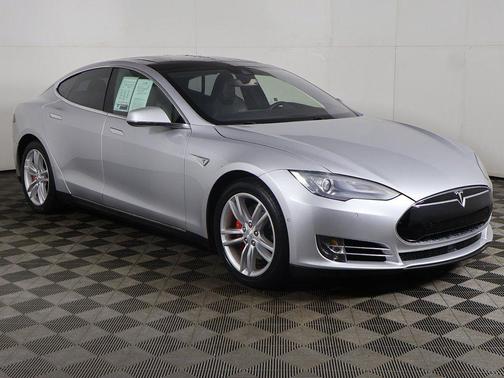 2015 Tesla Model S P85D