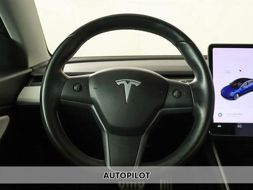 Deep Blue Metallic 2018 Tesla Model 3 Performance