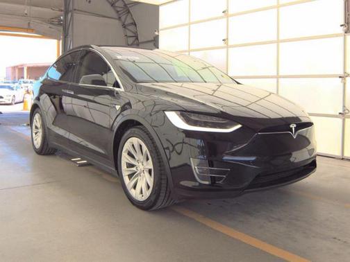 2017 Tesla Model X 75D