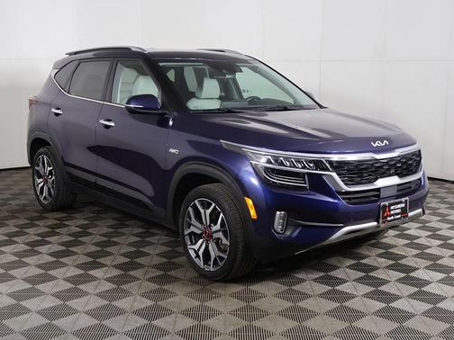 Dark Ocean Blue/Black Roof 2023 Kia Seltos SX Turbo