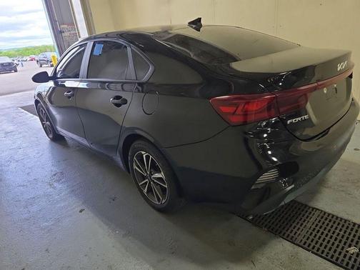 Aurora Black 2023 Kia Forte LXS