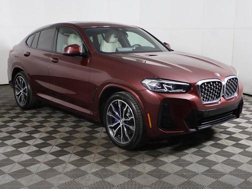 2022 BMW X4 xDrive30i