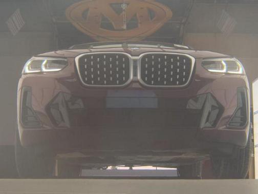 2022 BMW X4 xDrive30i