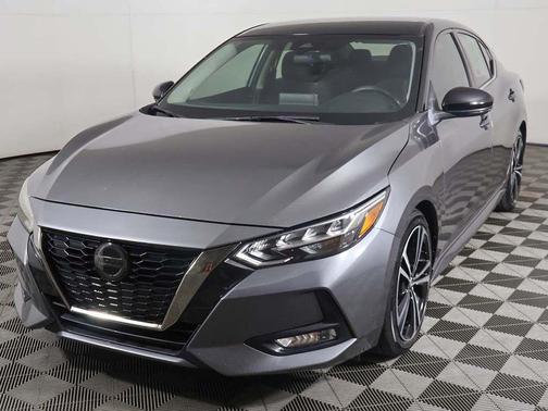 Gun Metallic/Super Black 2023 Nissan Sentra SR