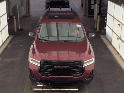 2023 GMC Acadia AWD SLT