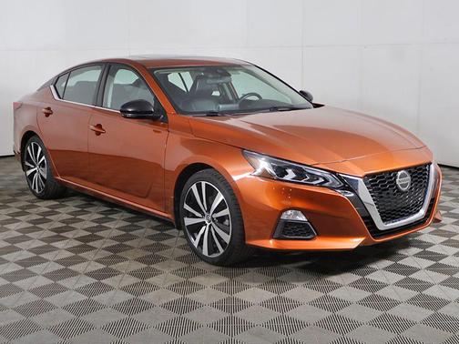 2021 Nissan Altima SR FWD