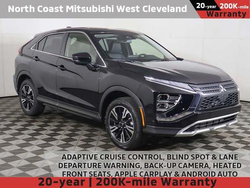 Labrador Black Pearl 2026 Mitsubishi Eclipse Cross SE