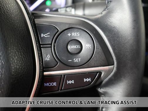 2021 Toyota Camry Hybrid XLE