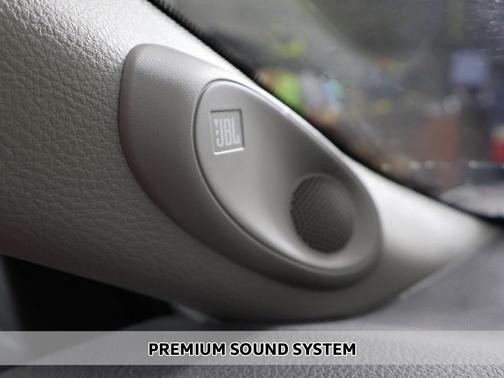 2021 Toyota Camry Hybrid XLE