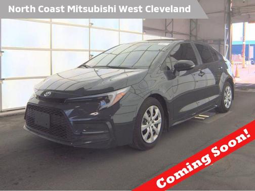 Underground 2025 Toyota Corolla SE