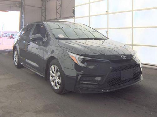 Underground 2025 Toyota Corolla SE